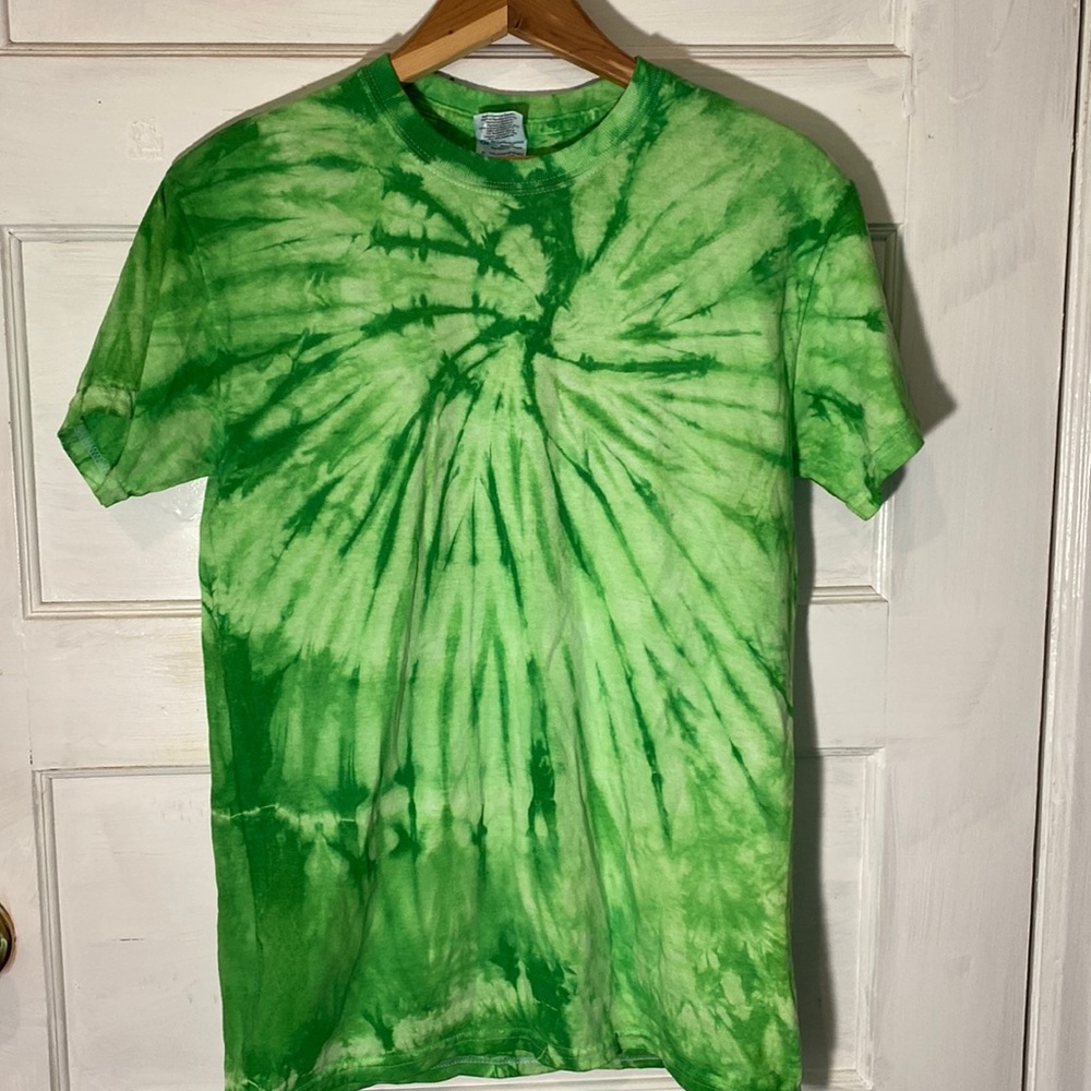 Neon Green Tie Dye💚